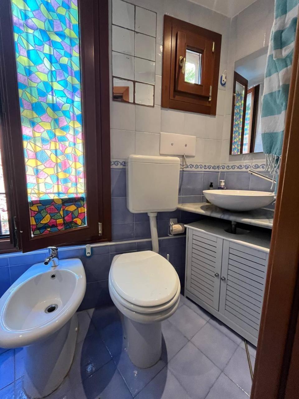 Ca'dei Nonni Canal View Apartment